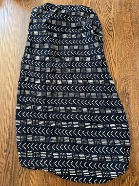 Black and White Patterned Fitted Crib Sheet